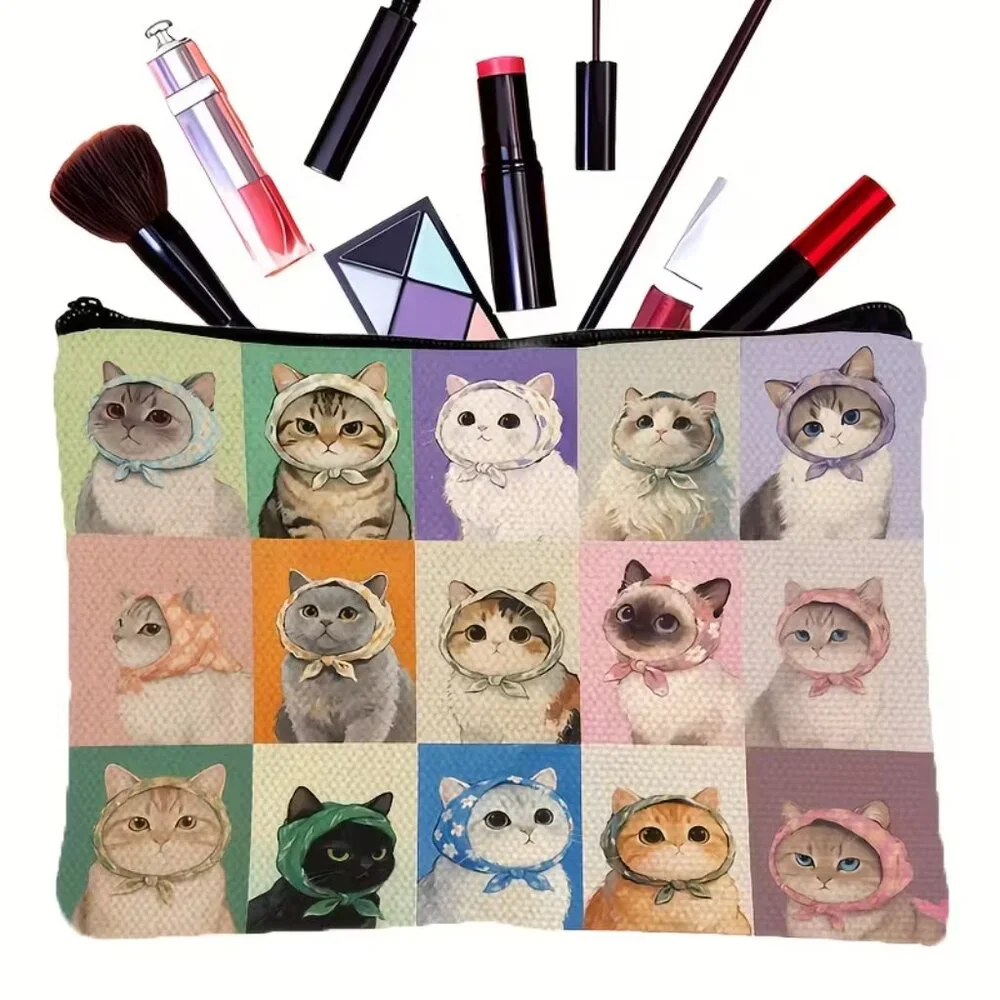 Kitty Cats in Bandanas‎ Cosmetic Bag BRAND-NEW & SO CUTE!